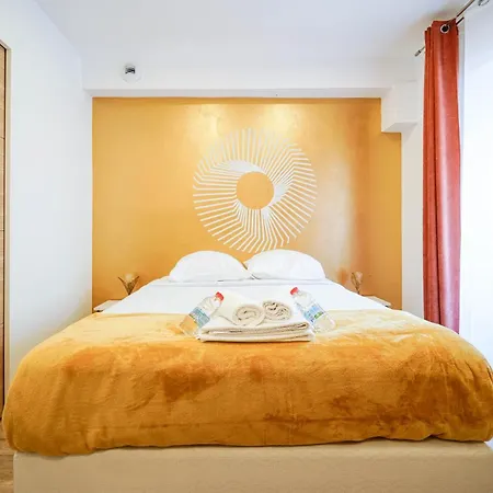 Apartment Nets - Saint Lazare *