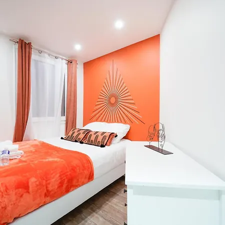 Nets - Saint Lazare Apartment