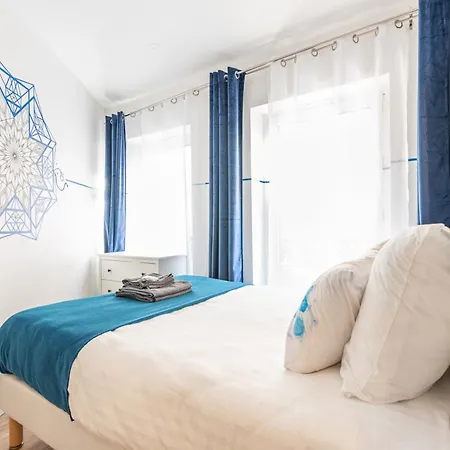 Nets - Saint Lazare Apartment *