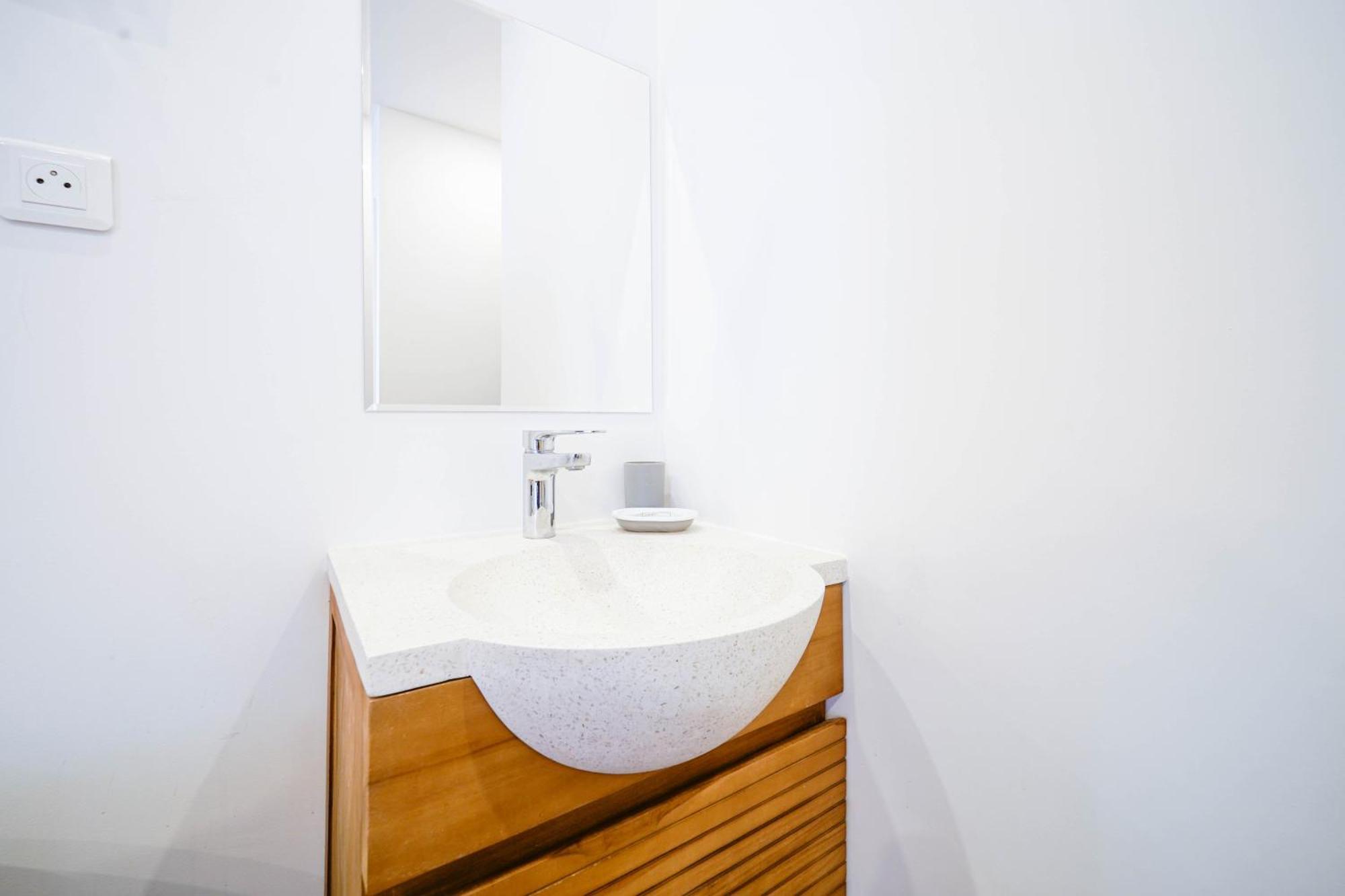 Nets - Saint Lazare Apartment