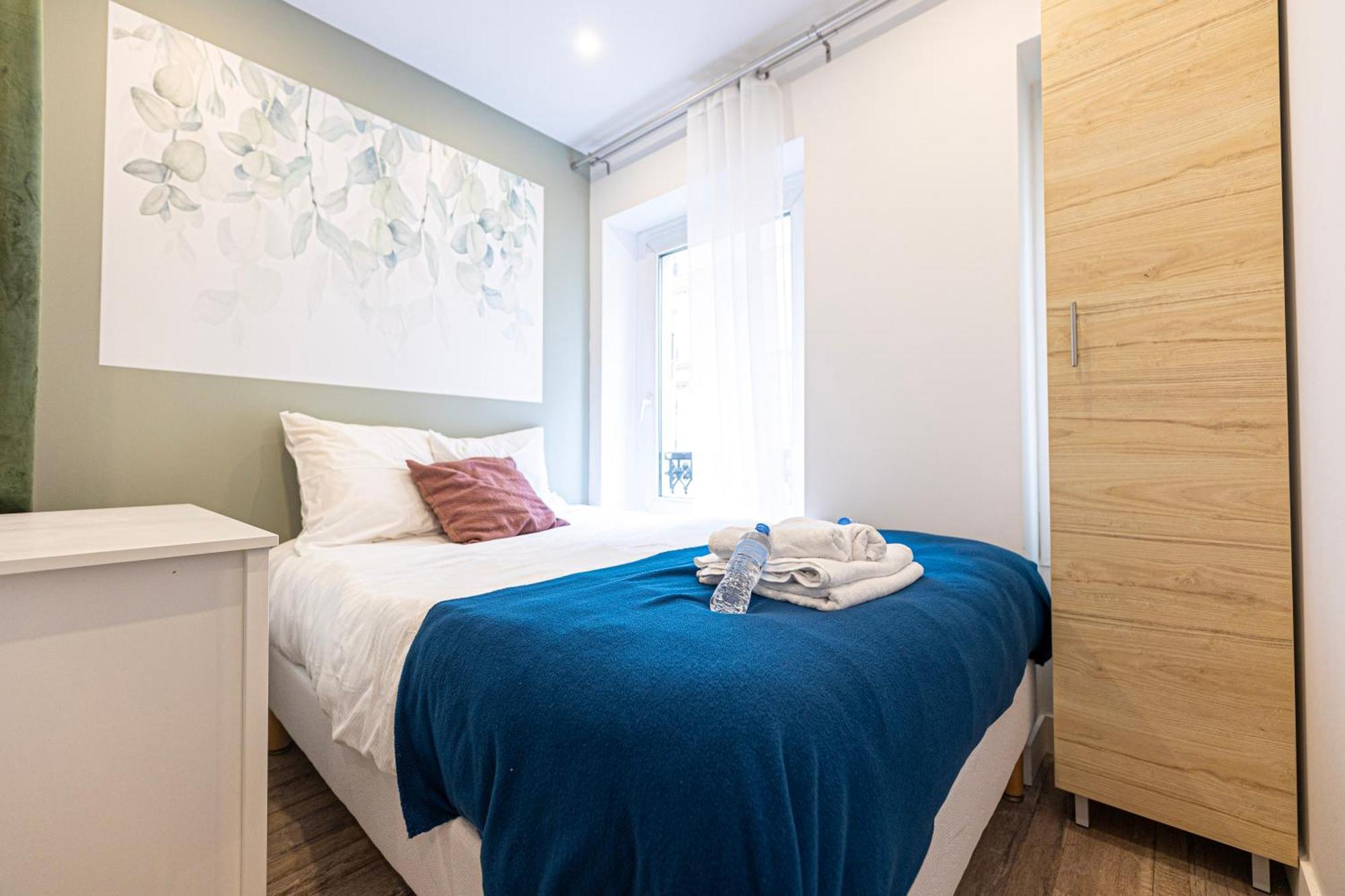 Apartment Nets - Saint Lazare