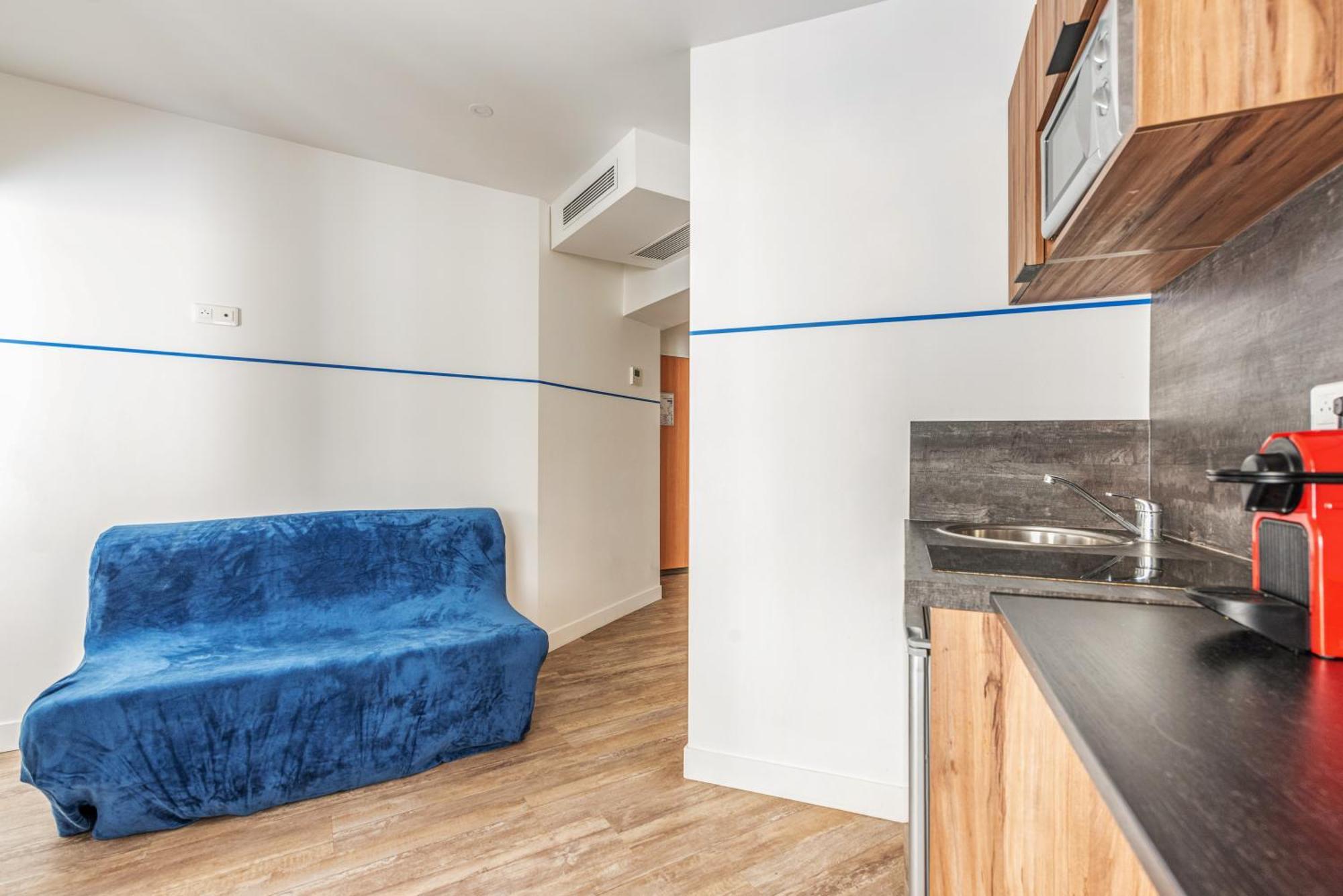 Nets - Saint Lazare * Paris