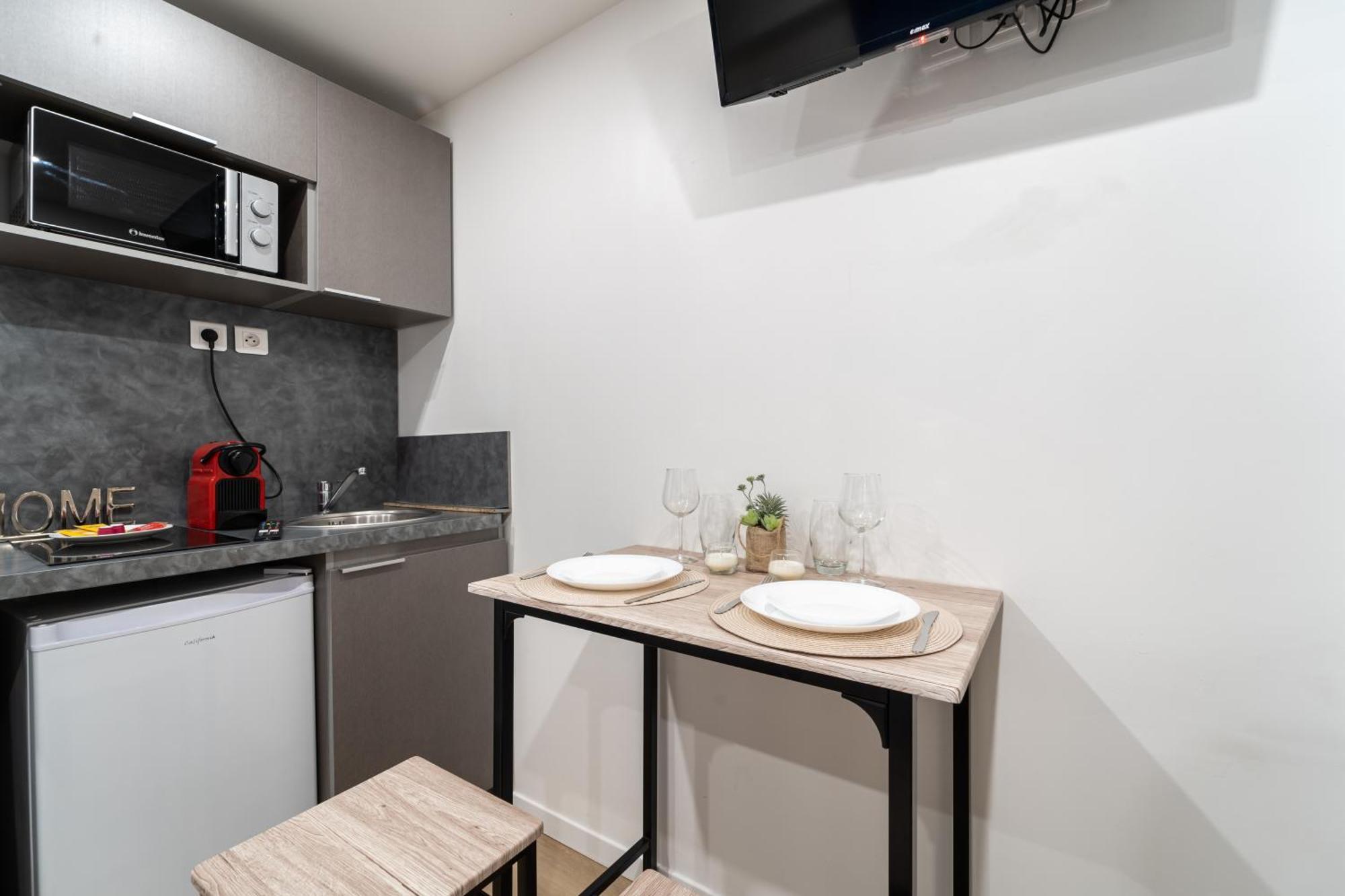 Apartment Nets - Saint Lazare *