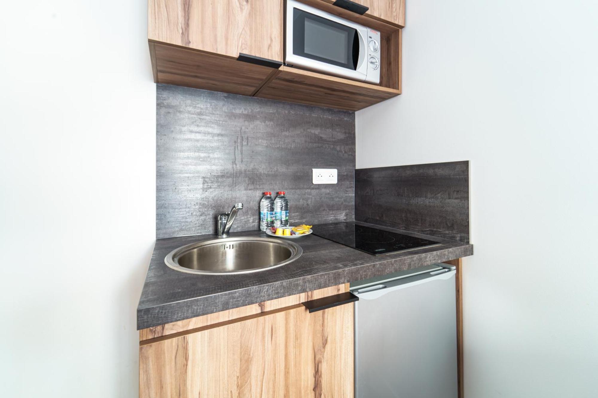 Apartment Nets - Saint Lazare *