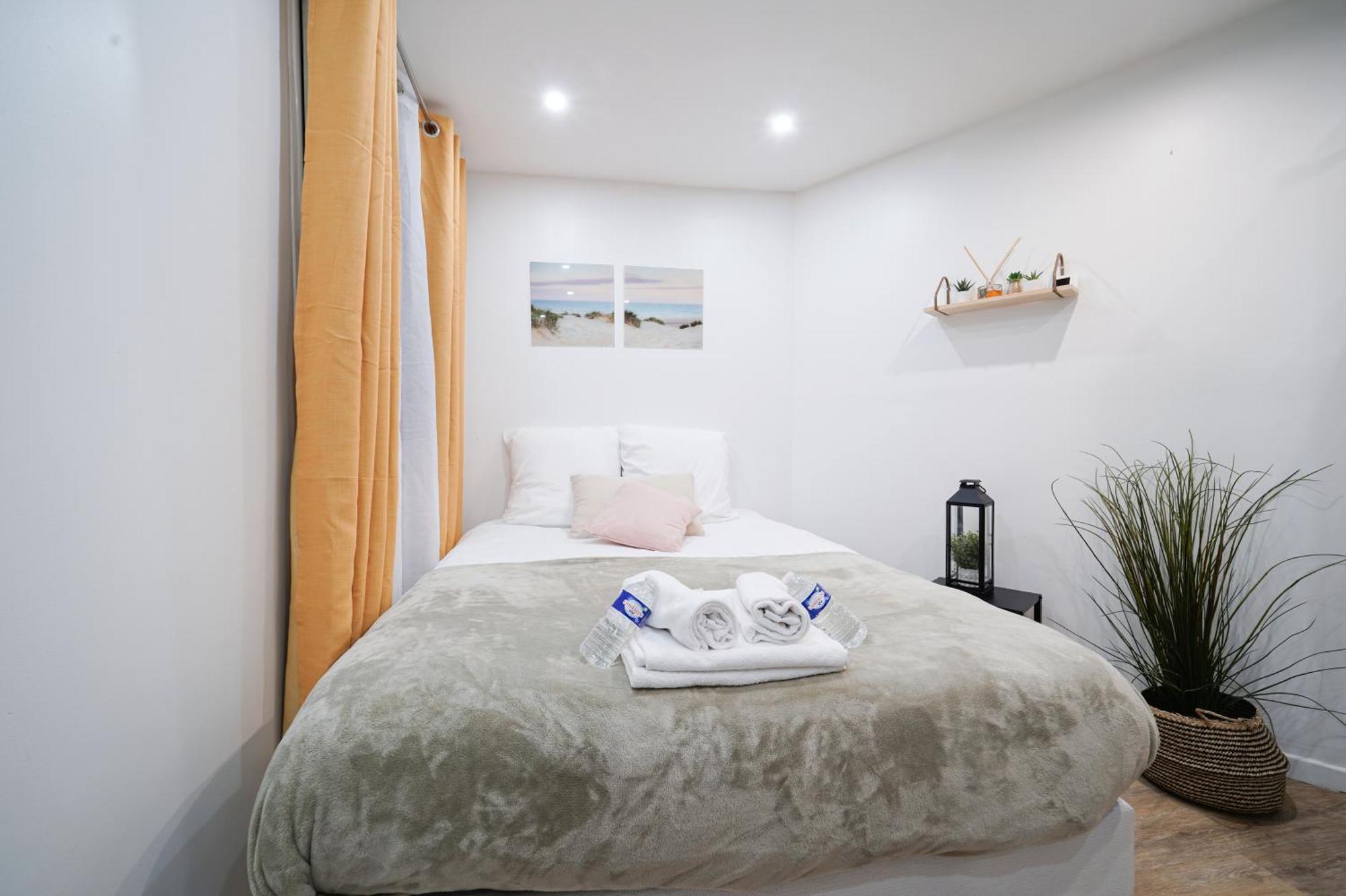 Apartment Nets - Saint Lazare *