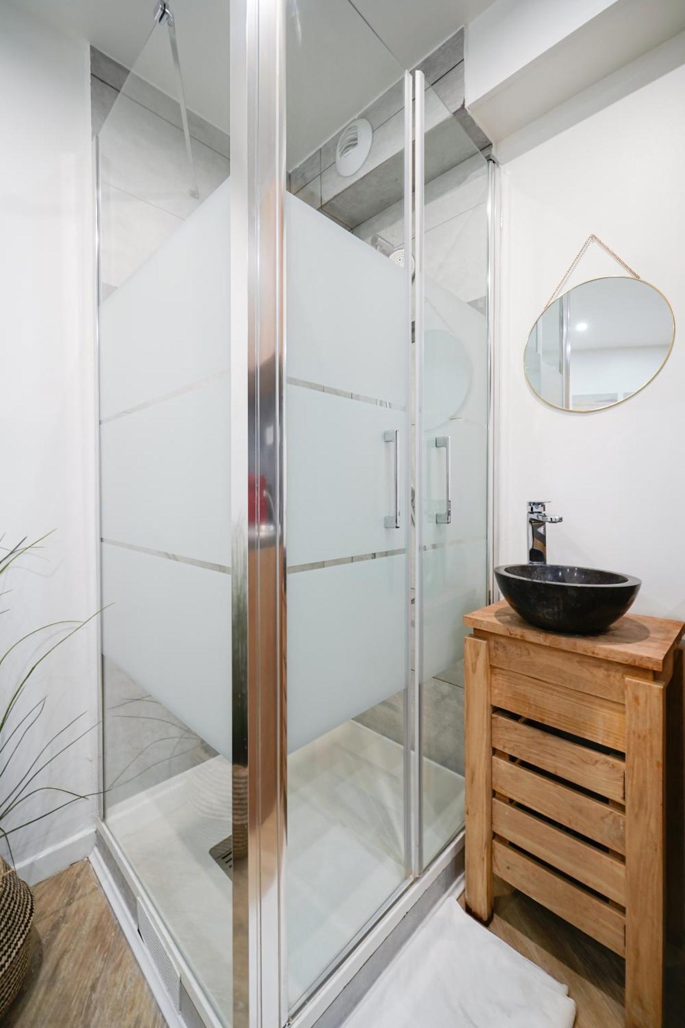 Nets - Saint Lazare Apartment Paris