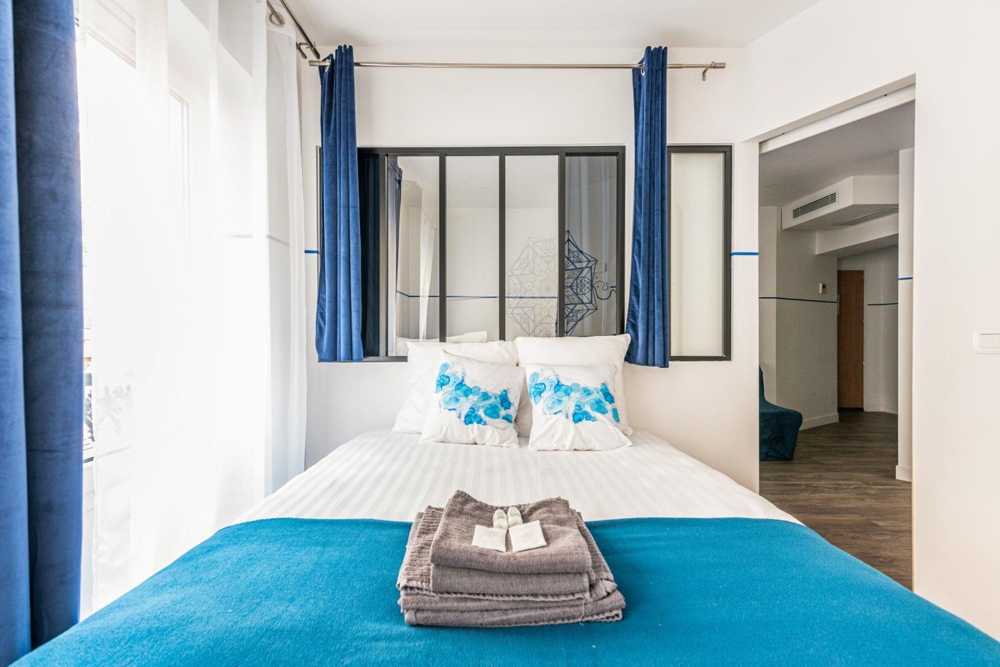 Nets - Saint Lazare Parigi